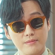 Dynamite Kiss-Namkoong Min.jpg