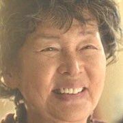 Shin Yun-Sook