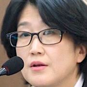 Law and the City-Lee Sae Ro Mi.jpg