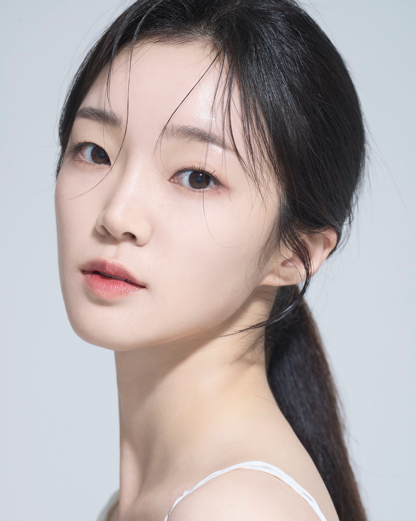 Son Da-Yeon-1999-p1.jpg