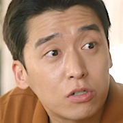 Pale Moon-Im Too-Chul.jpg