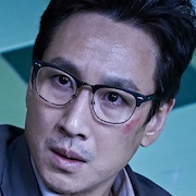 Take Point-Lee Sun-Kyun.jpg
