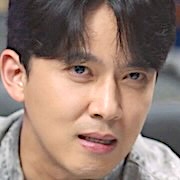 Jung Yong-Hee