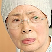 Resident Playbook-Heo-Jin.jpg