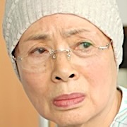 Resident Playbook-Heo Jin1.jpg