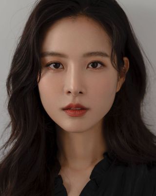 Son Eun-Ho-actress-p1.jpeg
