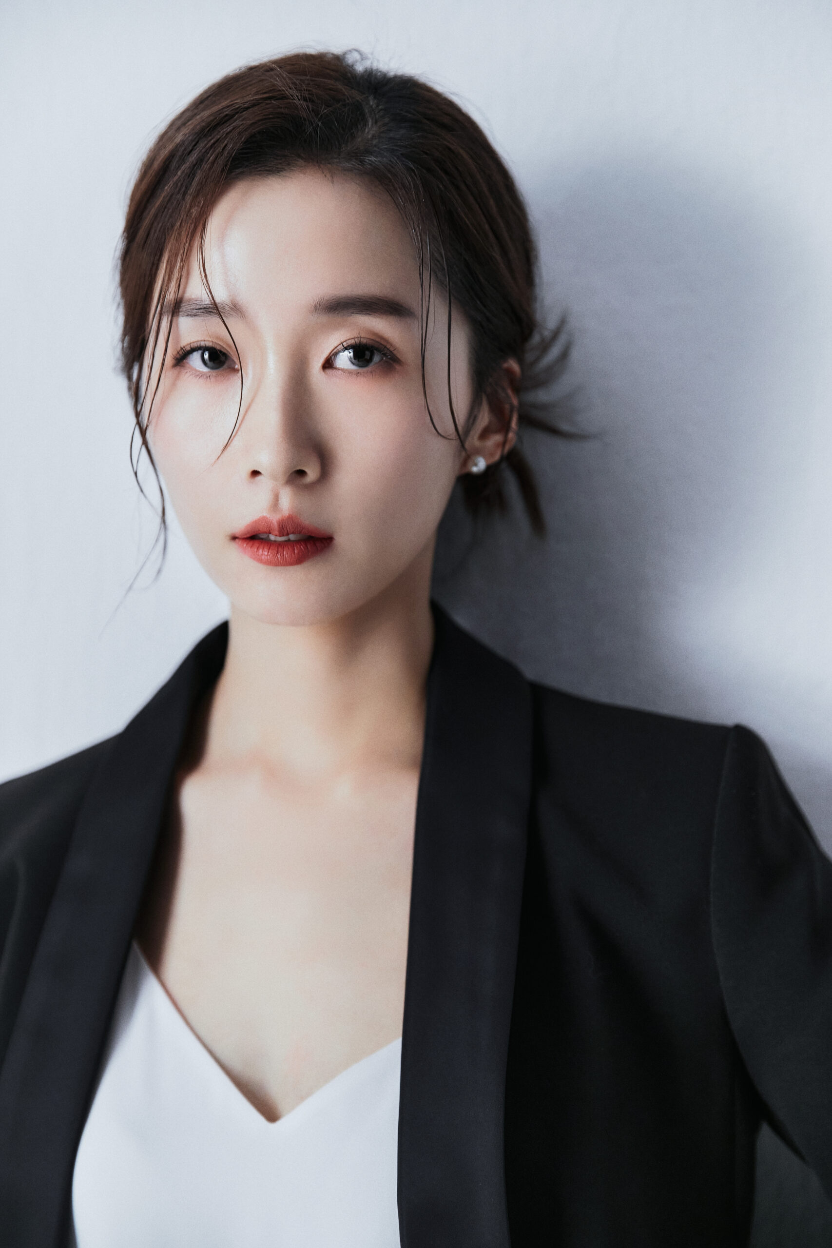 Lee Jung-Hwa-1988-p1.jpeg