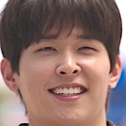 Lee Si-Woo