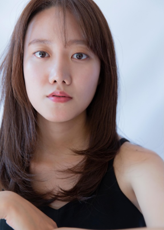Lee Yul-1995-p1.jpg