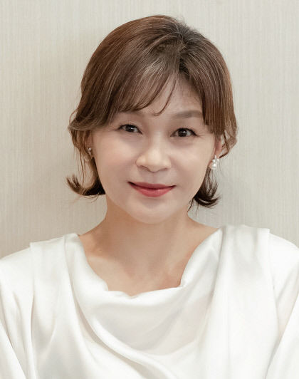 Gil Hae-Yeon-1964-p01.jpg