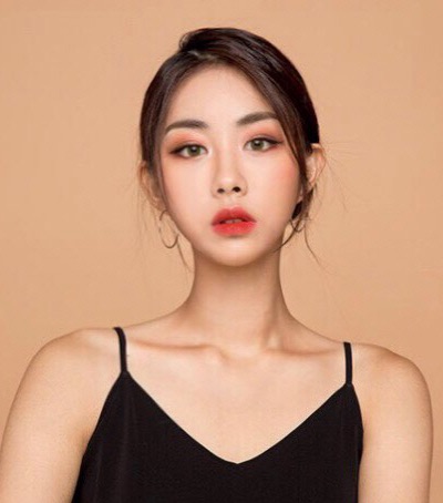 Jo Eun-Bi-actress-p1.jpg
