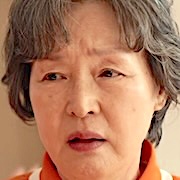 Shin Yun-Sook
