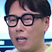 Yoon Jong-Shin