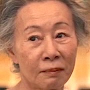 Pachinko S2-Youn Yuh Jung1.jpg