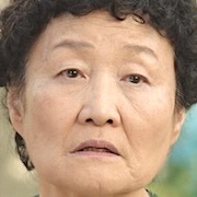 Lee Young-Sil