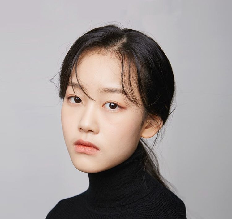 Park Yoon-Young-actress-p1.jpg
