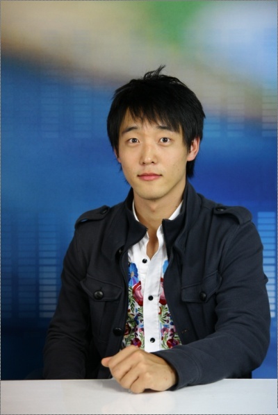 Kang Ui-Suk (director)-p01.jpg