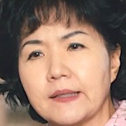 Roh Yoon-Jeong
