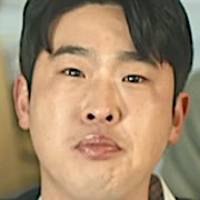 Baek Kyoung-Seon