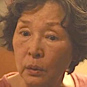 Shin Yun-Sook