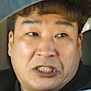 Kim Joo-Hwang