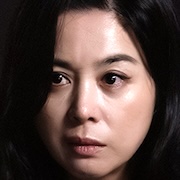 Hwajas Scarlet-Seo Young-Hee.jpg