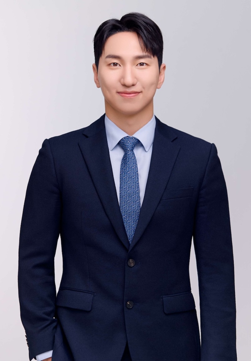 Lee Woo-Young-1992-p1.jpeg