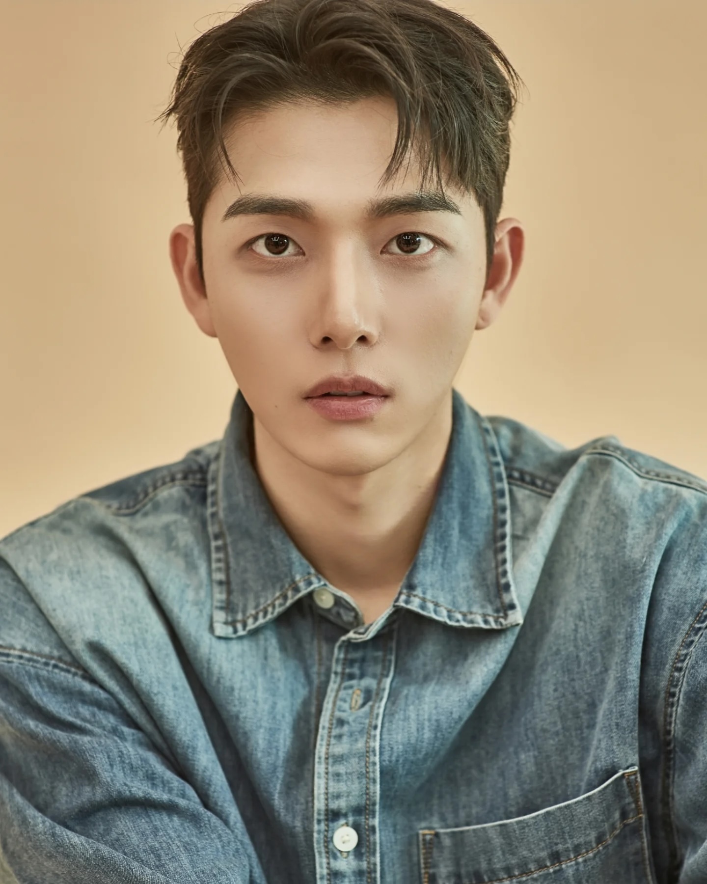 Yoo Jin-Seok-1991-p1.jpeg