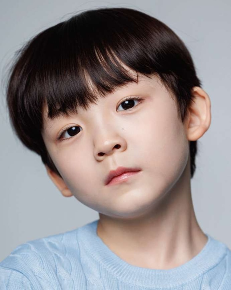 Jo Yeo-Joon-2017-p1.jpeg