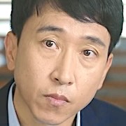 Queen of Divorce-Oh-Yong.jpg