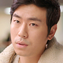 Jin-Jin-Lee Si-Yeon.jpg