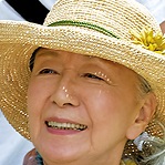 Walking With My Grandma-Mitsuko Kusabue.jpg