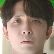 Phantom Lawyer-Yoon Na-Moo01.jpg