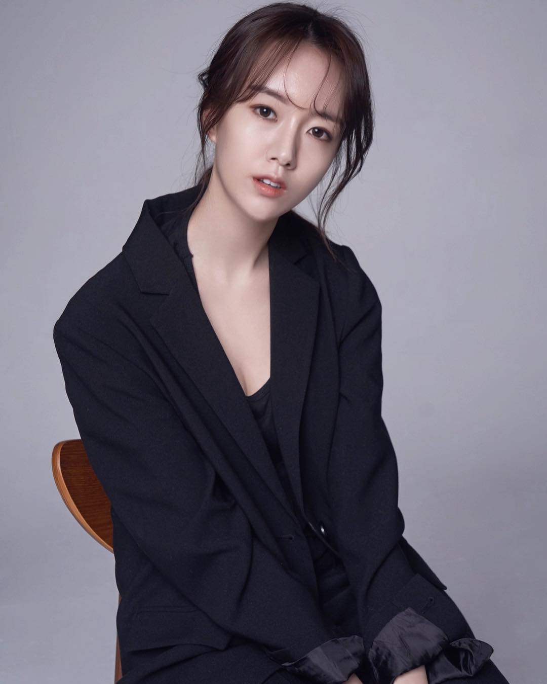Son Se-Yoon-1989-p1.jpeg