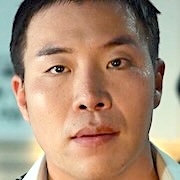 Villains-Tae Won-Seock01.jpg
