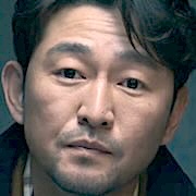 Gyeongseong Creature 2-Heo Joon-Seok.jpg