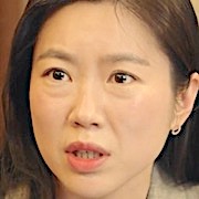 Lee Si-Young