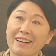 Jeong Mi-Kyung