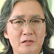 Doctor Shin-Kim Ku-Taek.jpg