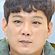 Voice 3-Kim Ki-Nam1.jpg