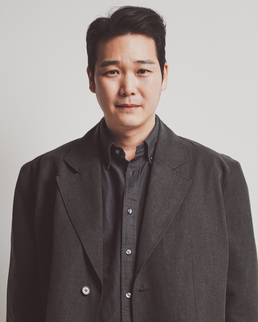 Yoon Jeong-Seob-1983-pr1.jpg