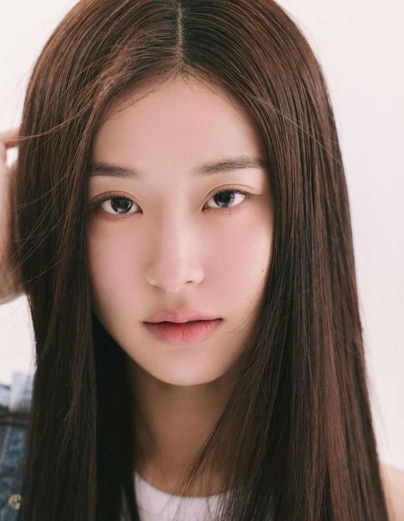 Cheon Ye-Ju-1999-p1.jpeg
