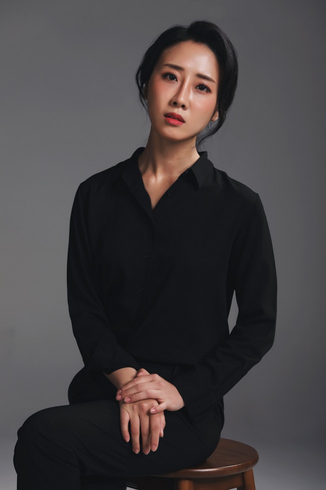 Kang Hye-Kyung-1989-p01.jpg