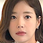 Red Swan-Ki Eun-Se1.jpg