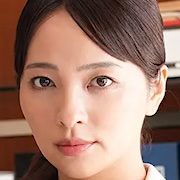 Saka no Ue no Akai Yane-Ayame Misaki.jpg