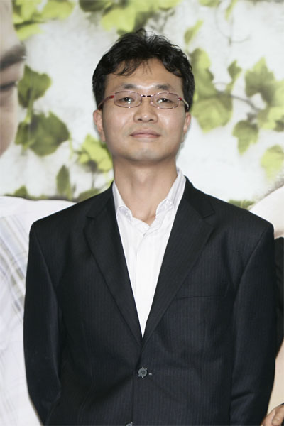 Seok-beom Kang.jpg