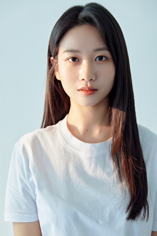 Park Ha-Young-2002-1.jpeg