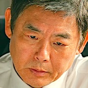 Typhoon Family-Sung Dong-Il.jpg