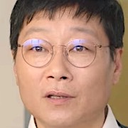 Doctor Cha-Kim Do-Shin.jpg