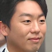 Shin Hee-Gook